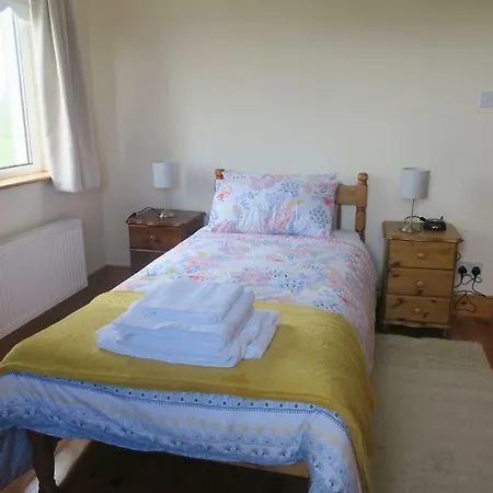 Inglewood - - Crossmolina - County Mayo - Sleeps 8 - Sister To Thistledown Ferienhaus *