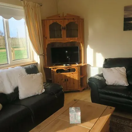 Inglewood - - Crossmolina - County Mayo - Sleeps 8 - Sister To Thistledown Ferienhaus