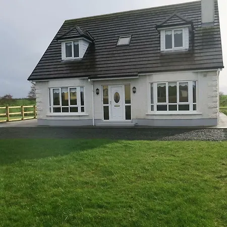 Inglewood - - Crossmolina - County Mayo - Sleeps 8 - Sister To Thistledown * Ballina (Mayo)